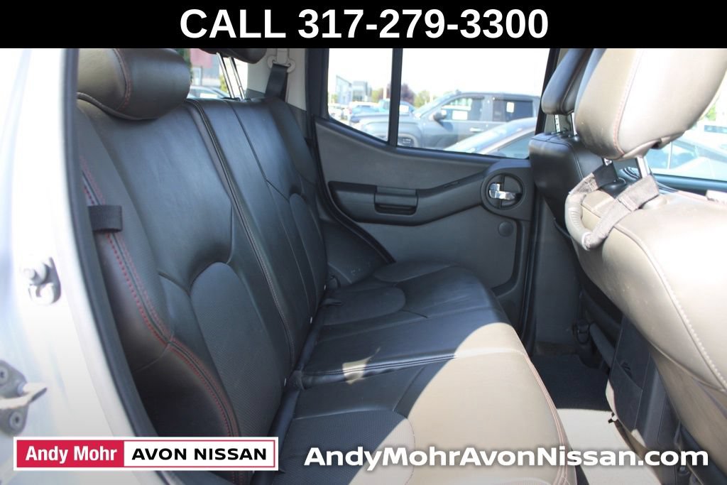 Used 2011 Nissan Xterra PRO-4X w/ Pro-4x Leather Pkg AWD/4WD image 22