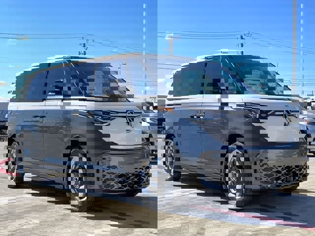 New 2025 Volkswagen ID. Buzz Pro S image 6
