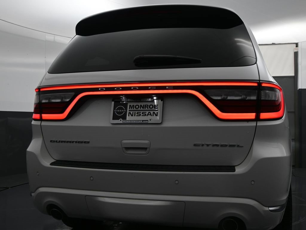 Used 2021 Dodge Durango Citadel w/ Premium Entertainment Group image 10