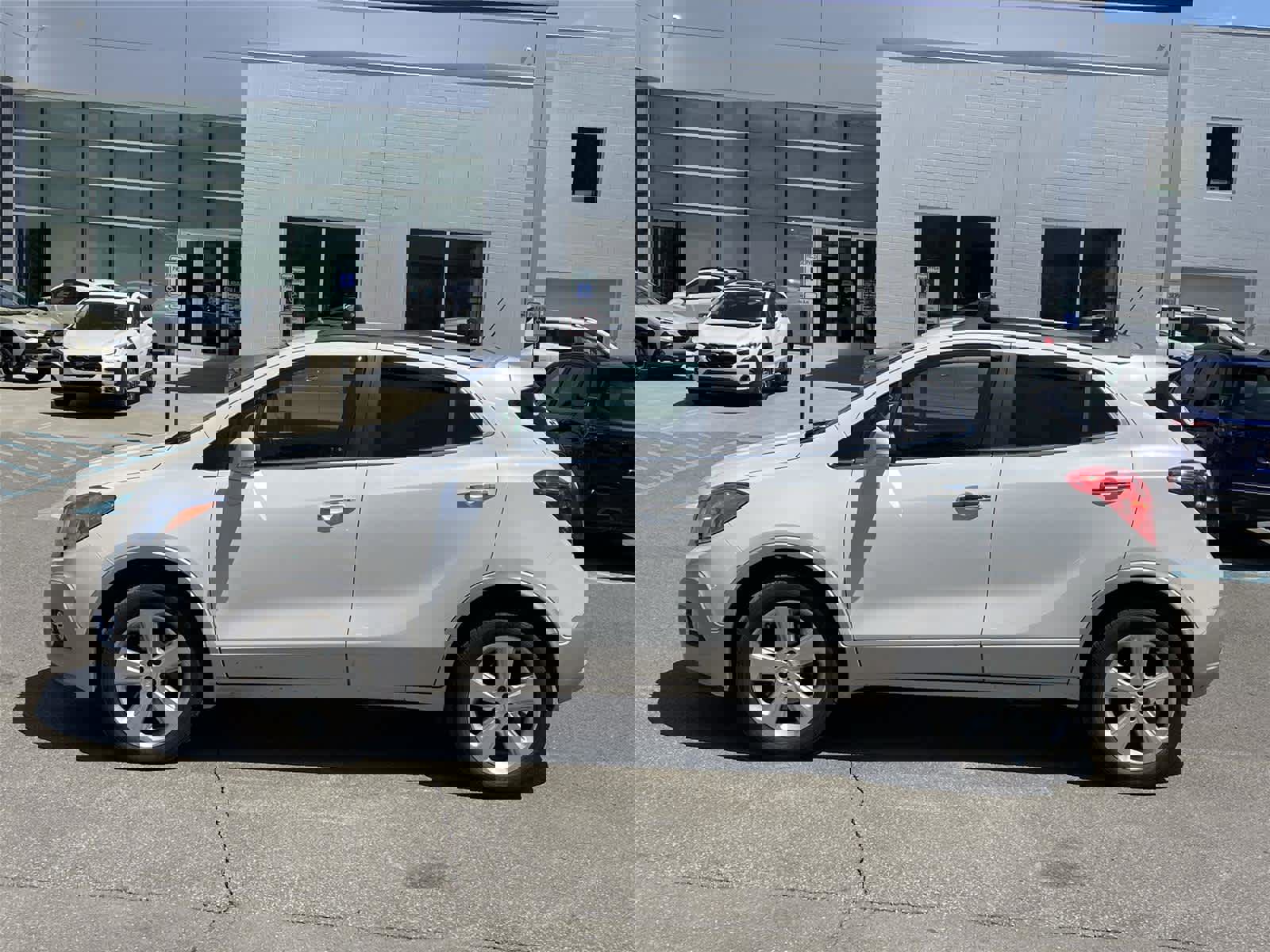 Used 2016 Buick Encore Leather image 2