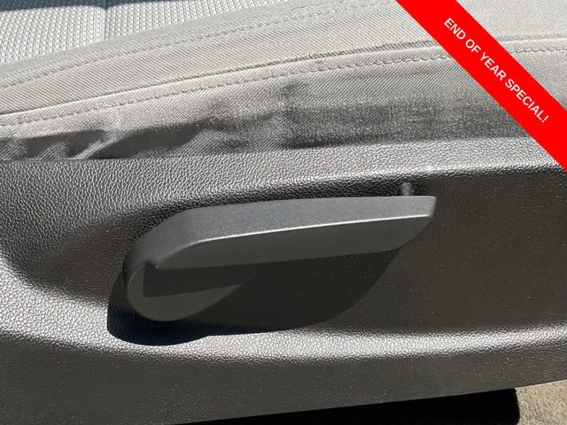 Used 2016 Chevrolet Colorado W/T w/ WT Convenience Package image 12