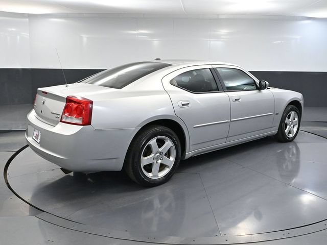 Used 2010 Dodge Charger SXT AWD/4WD image 4