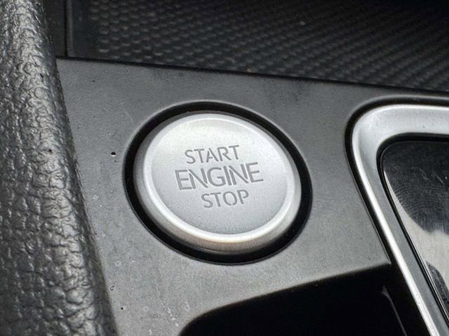 Used 2021 Volkswagen Jetta R-Line w/ R-Line Cold Weather Package image 31