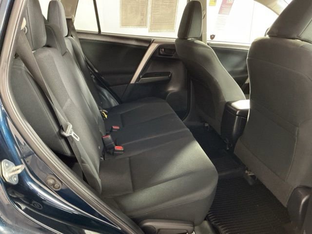 Used 2018 Toyota RAV4 LE w/ All Weather Liner Package image 5