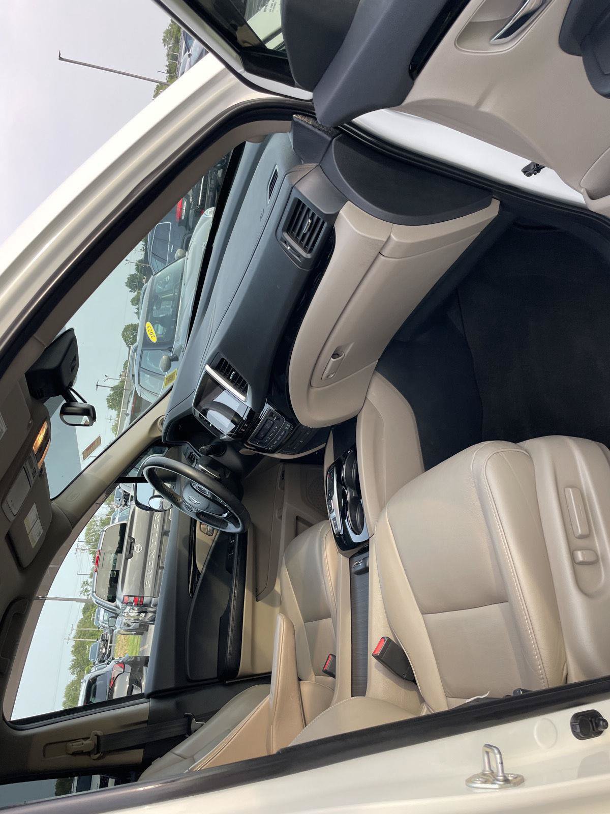 Used 2018 Honda Pilot Touring image 21