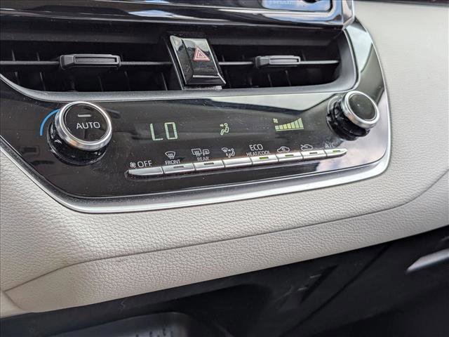 Used 2021 Toyota Corolla LE FWD image 8