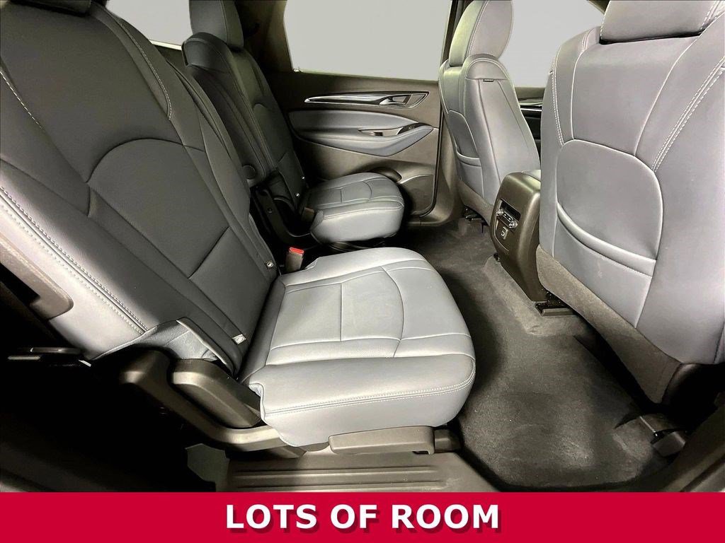 Used 2023 Buick Enclave Essence FWD image 23