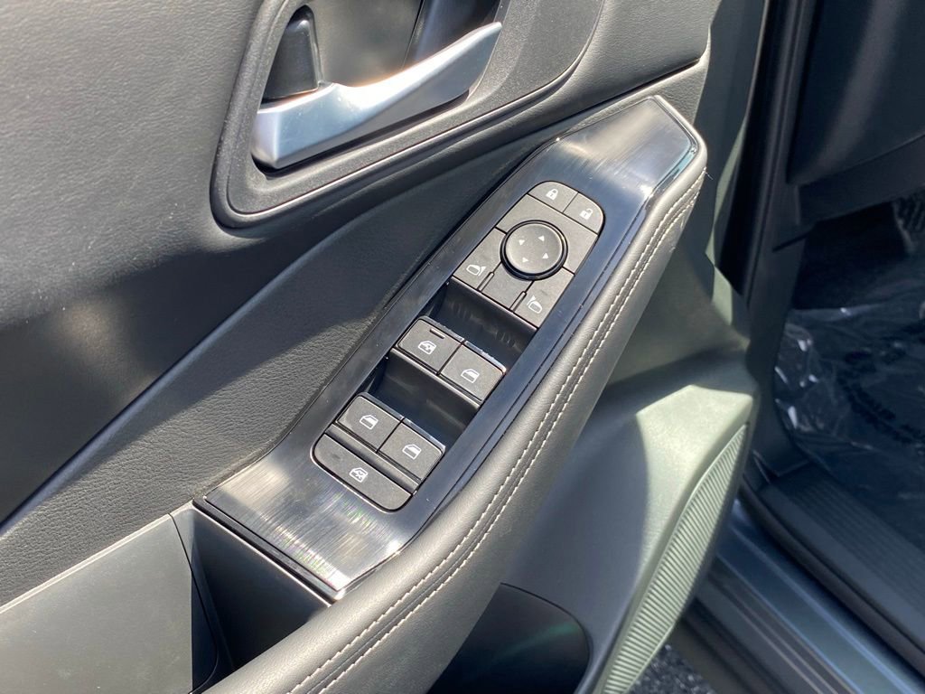 New 2026 Nissan Rogue SV image 13