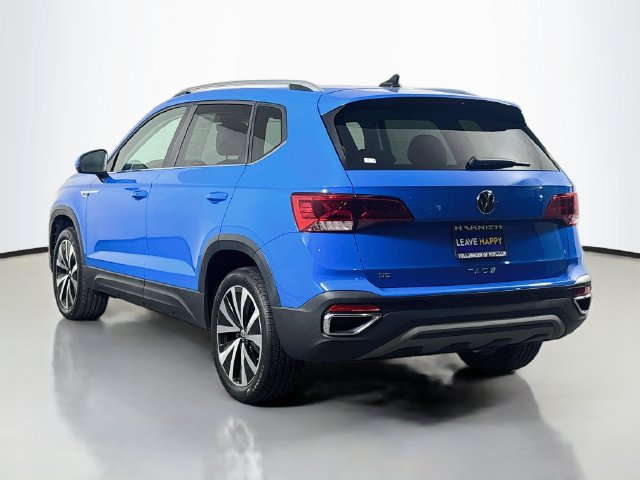 Used 2024 Volkswagen Taos SE FWD image 5