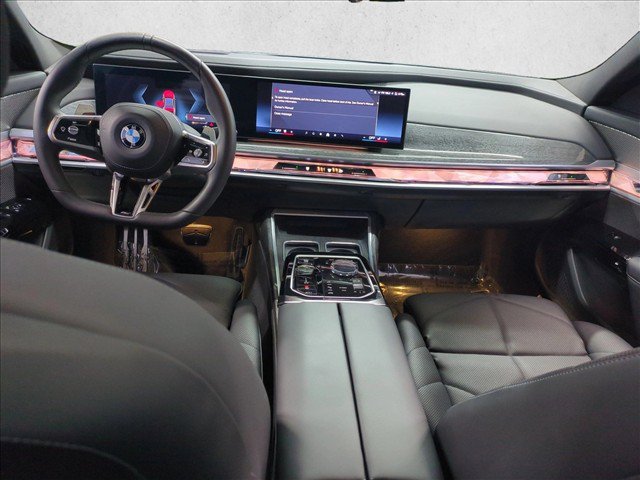 Used 2023 BMW 740i RWD image 19