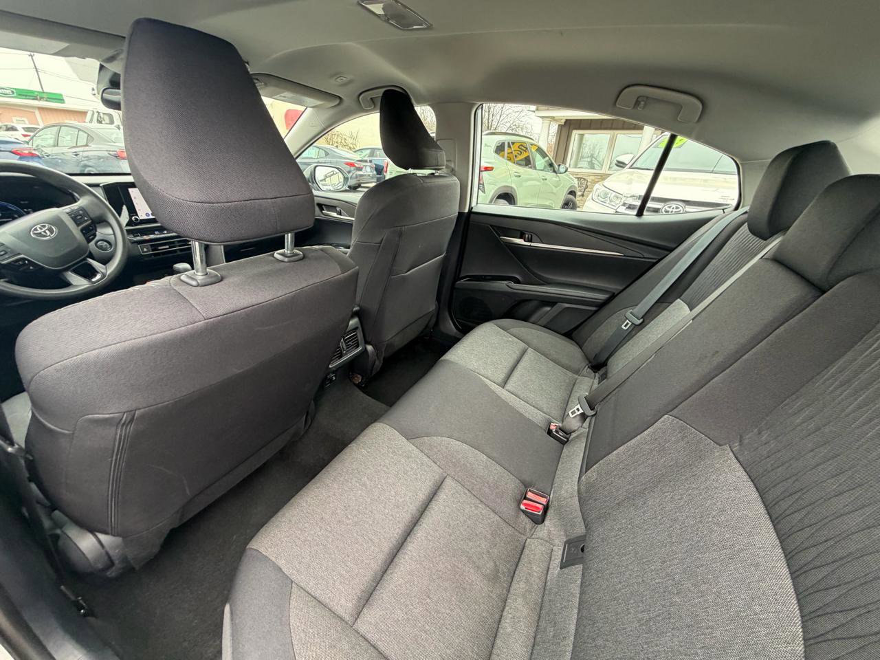 Used 2025 Toyota Camry LE image 11