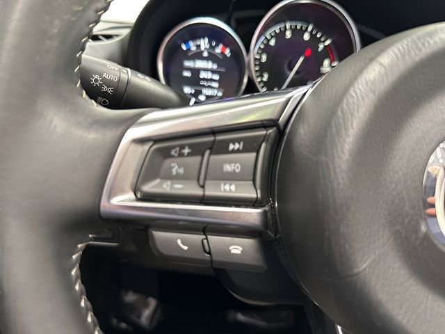 Used 2021 MAZDA MX-5 Miata RF Grand Touring image 20