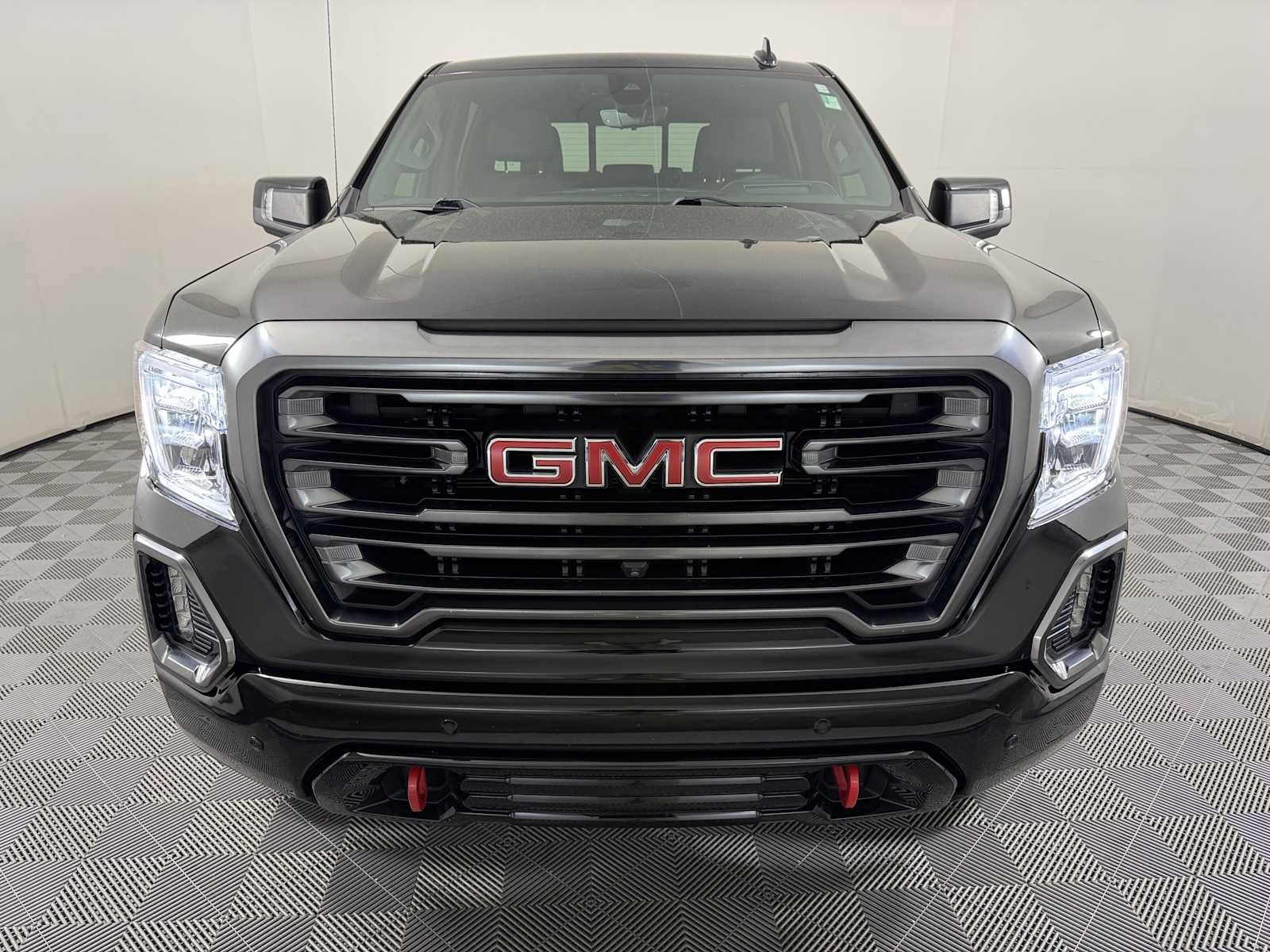 Used 2021 GMC Sierra 1500 AT4 w/ AT4 Premium Package AWD/4WD image 2