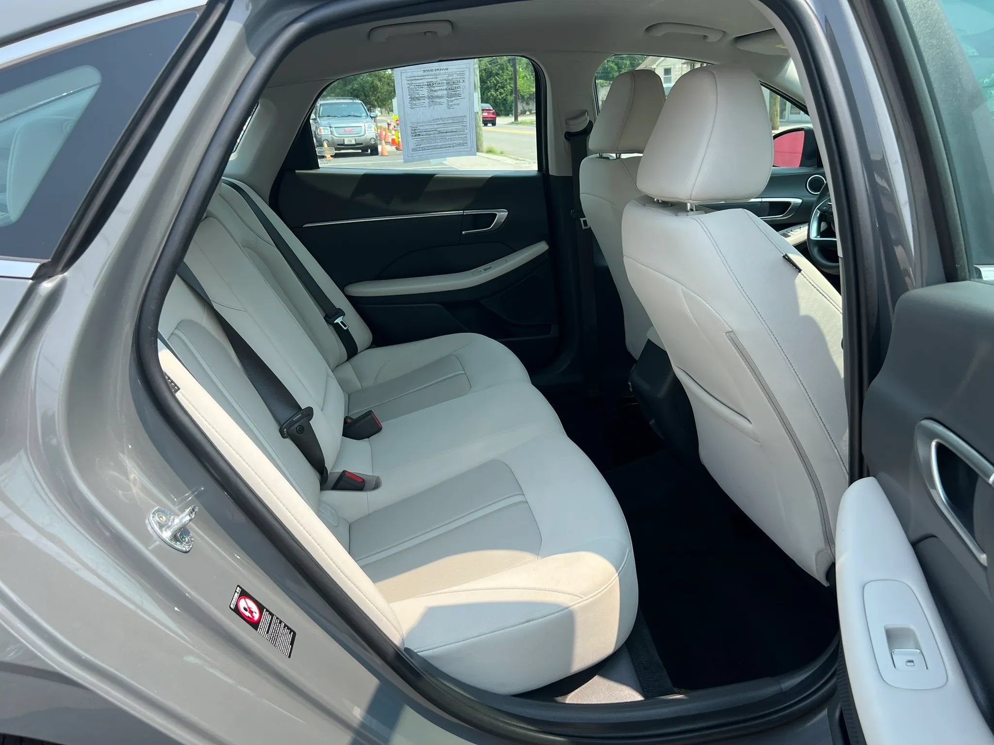 Used 2022 Hyundai Sonata SEL w/ Cargo Package FWD image 28