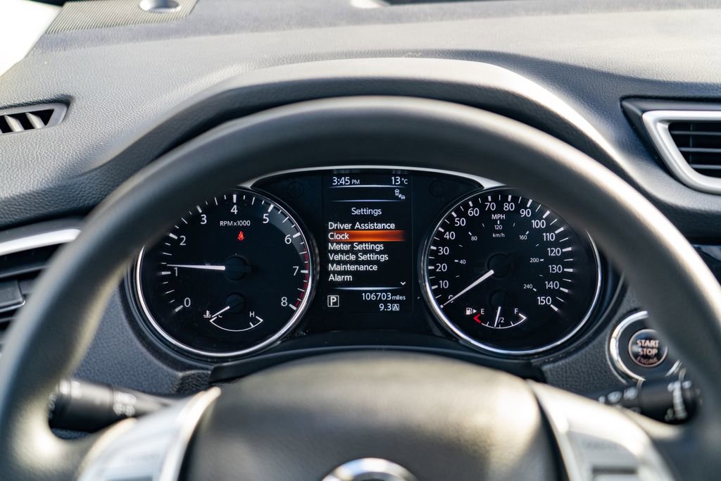 Used 2016 Nissan Rogue SL image 17