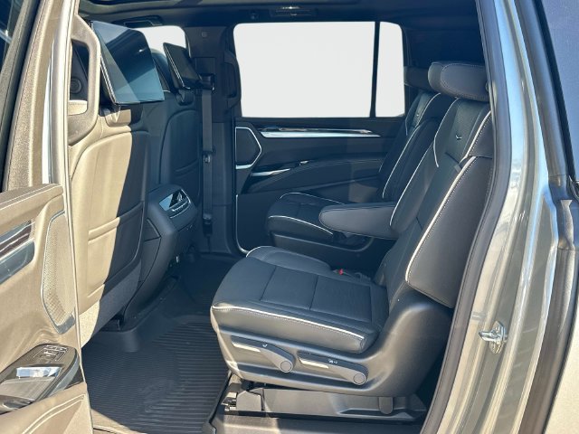 New 2027 Cadillac Escalade ESV Sport w/ Touring Package AWD/4WD image 11