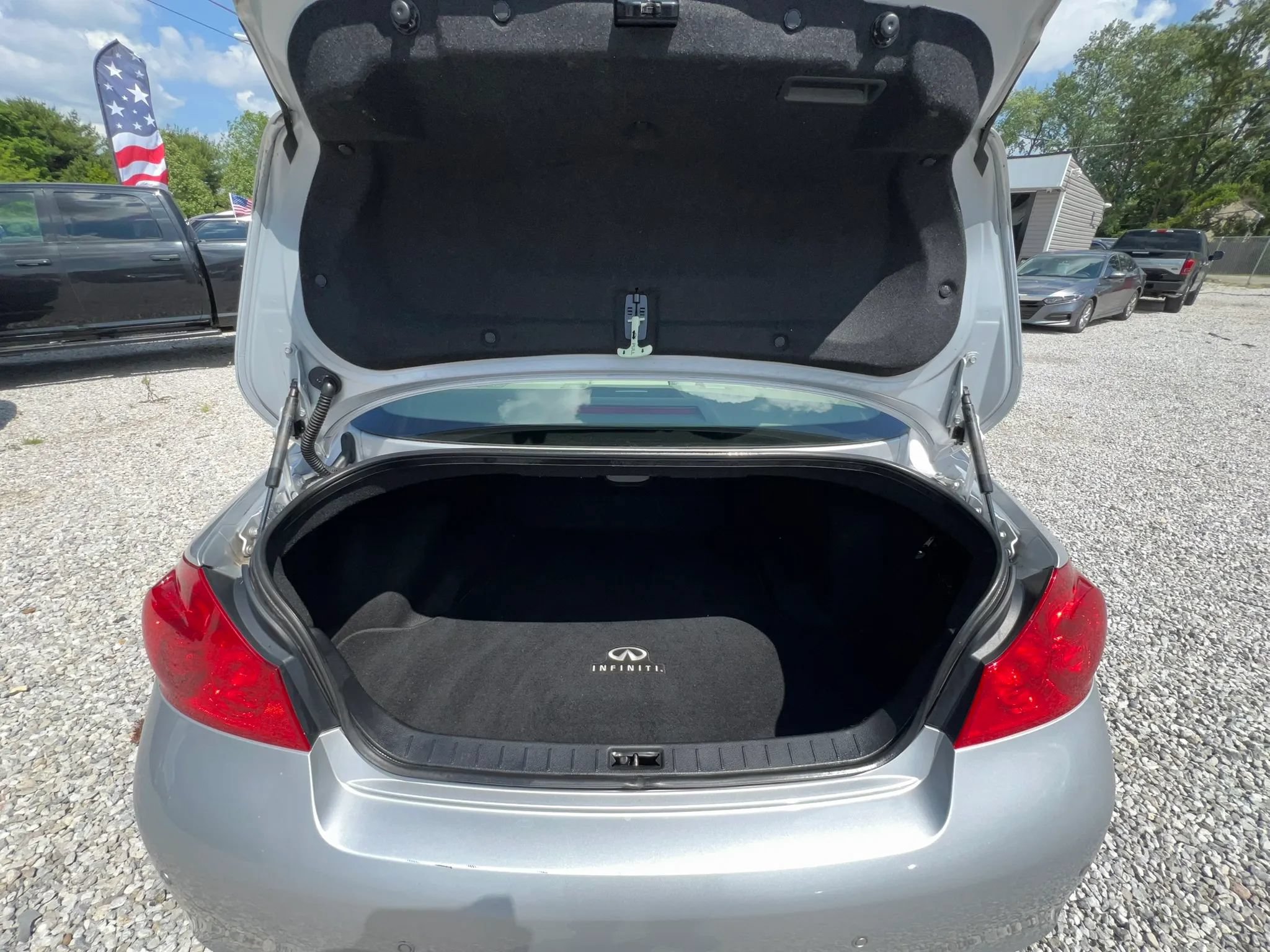 Used 2013 INFINITI G37 x Sedan w/ Premium Pkg AWD/4WD image 13