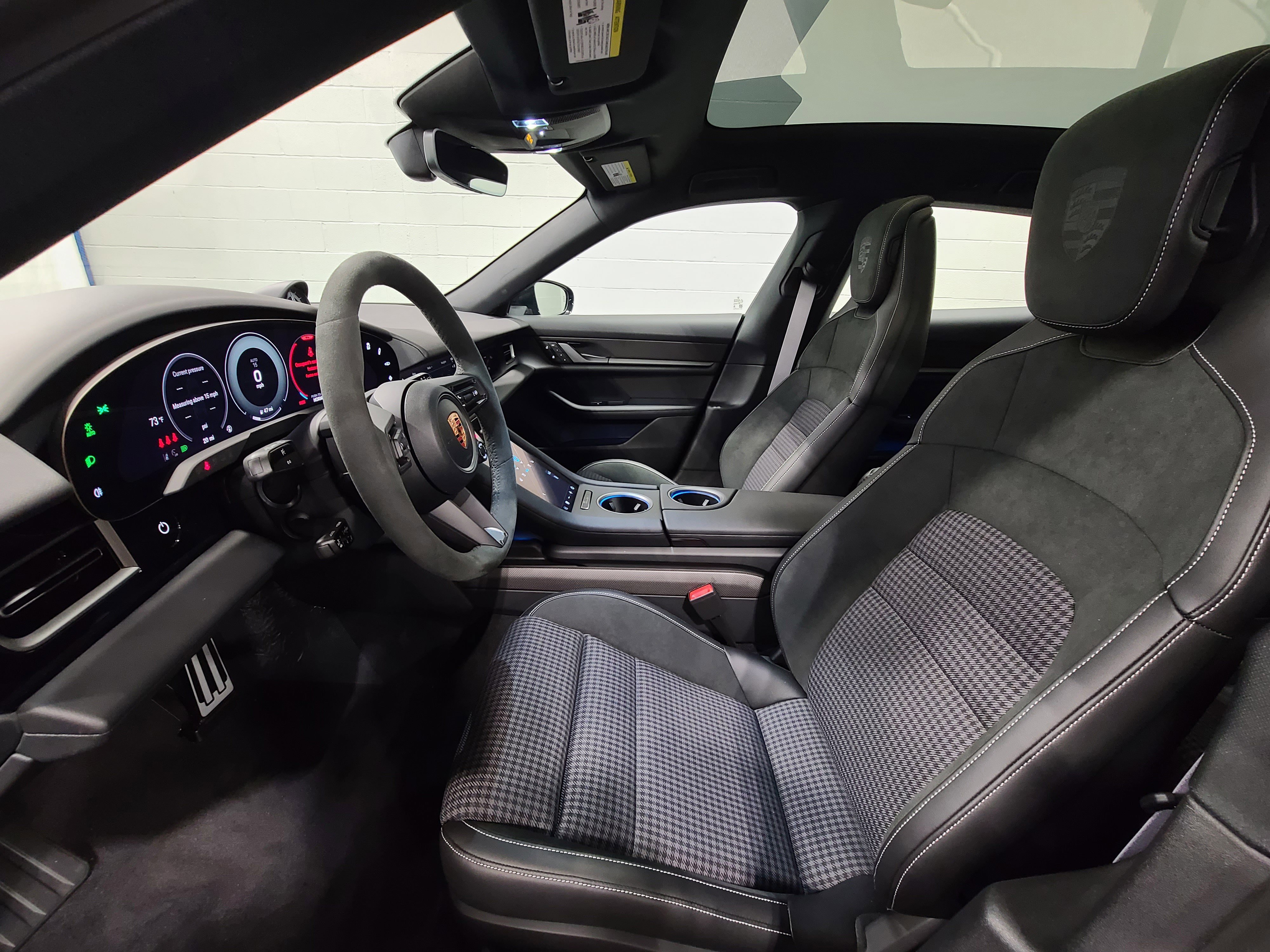 New 2026 Porsche Taycan 4S image 15