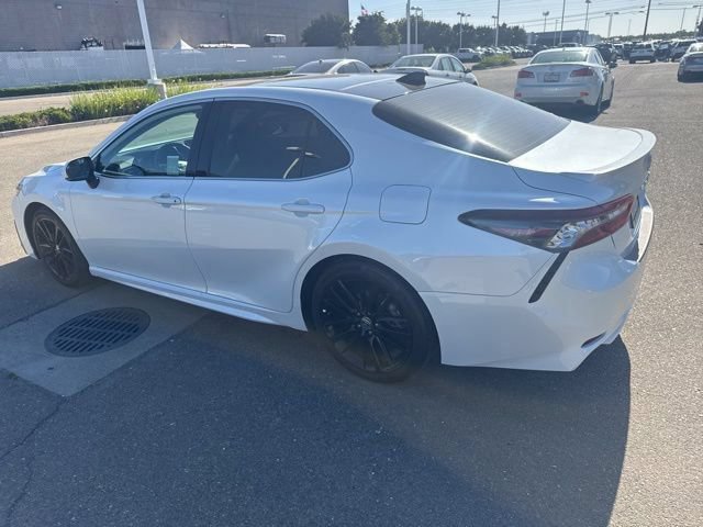 Used 2021 Toyota Camry XSE FWD image 11