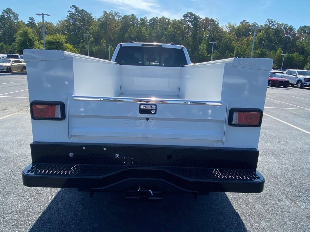 New 2026 Ford F350 XL w/ XL Chrome Package AWD/4WD image 8