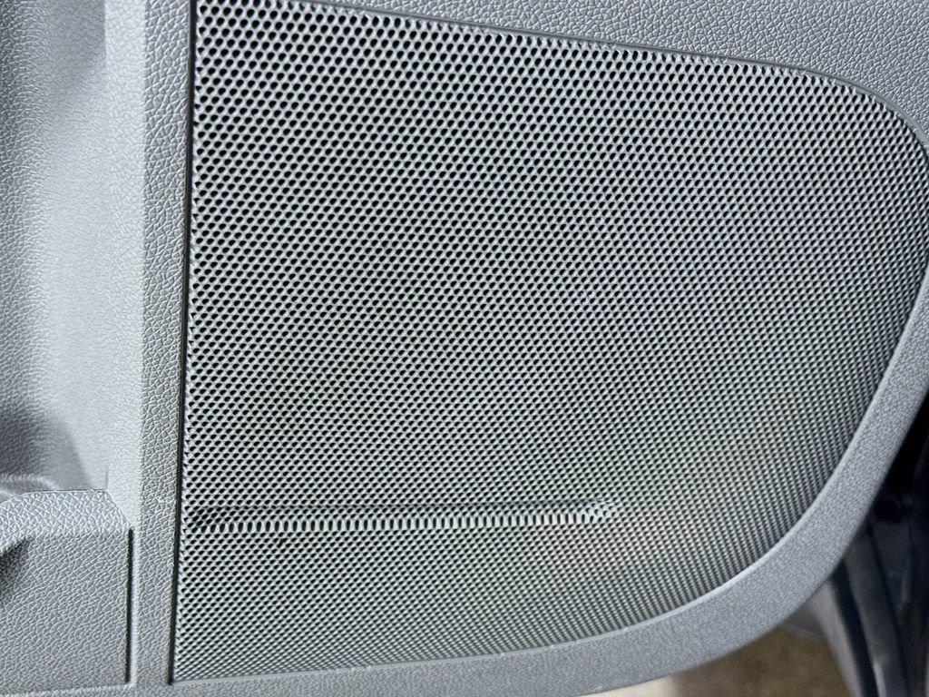 Used 2016 Chevrolet Traverse LS image 20