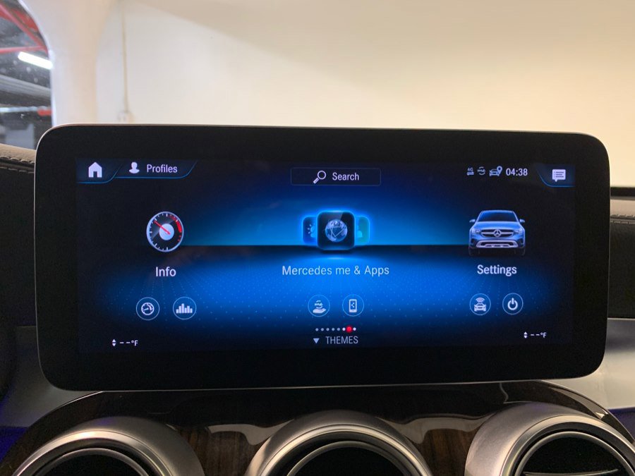 Used 2022 Mercedes-Benz GLC 300 4MATIC Coupe image 28