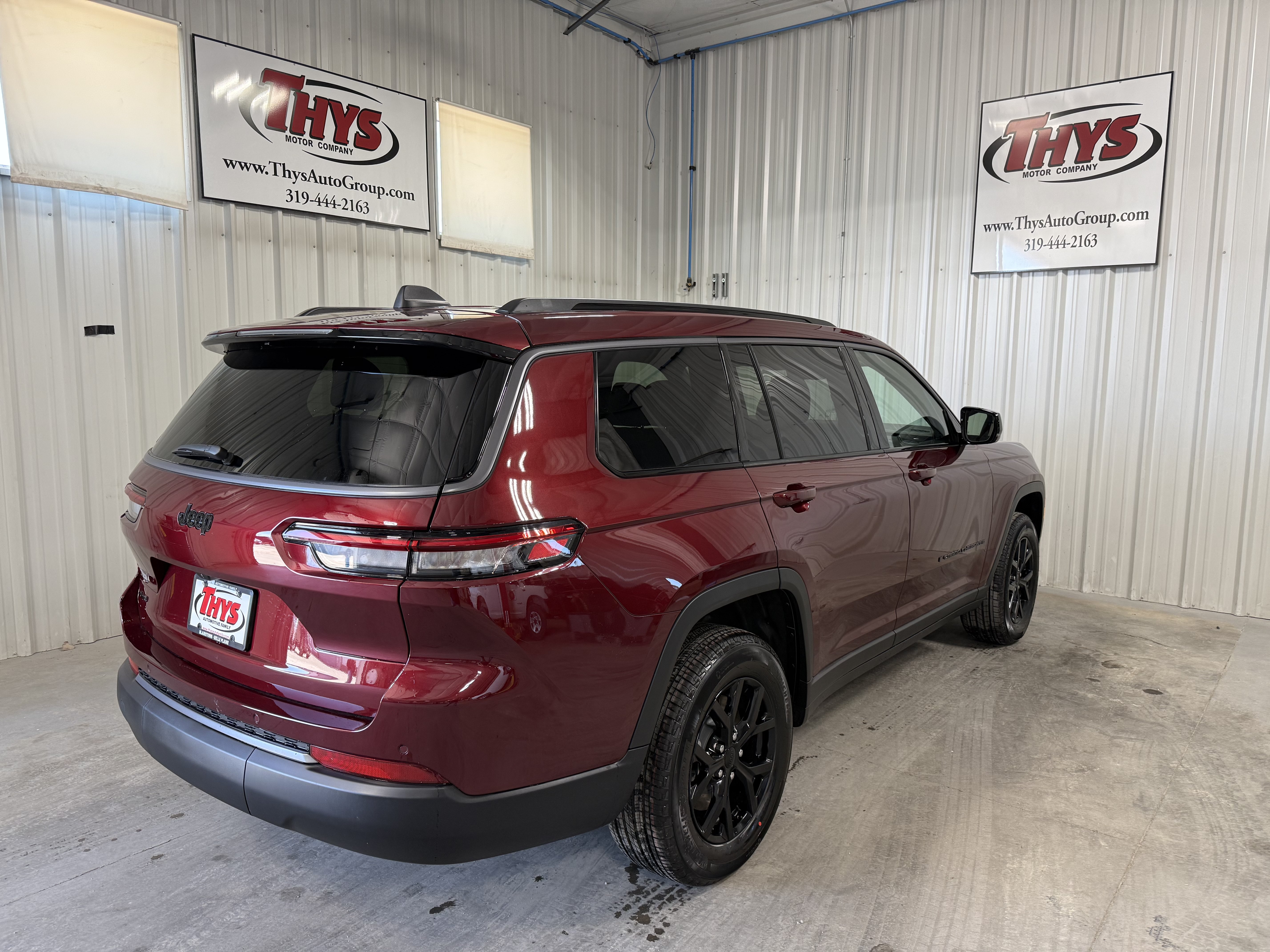 New 2026 Jeep Grand Cherokee L 4WD image 3