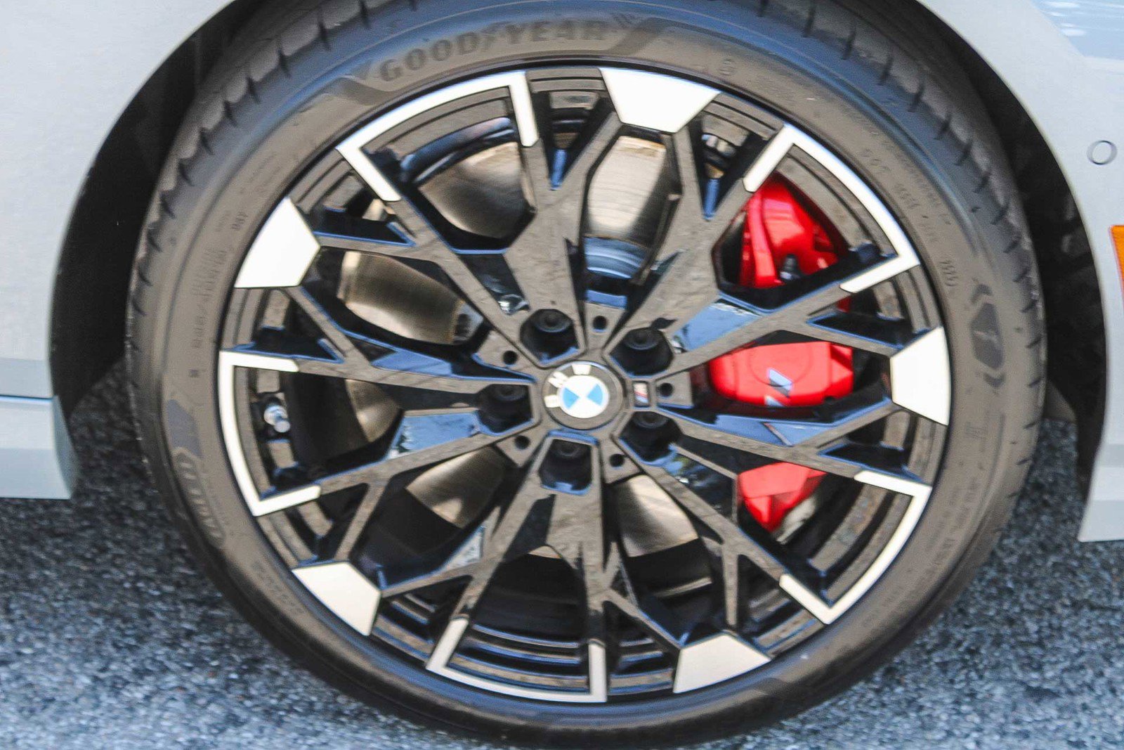 Certified 2026 BMW M235i xDrive w/ Technology Package AWD/4WD image 10