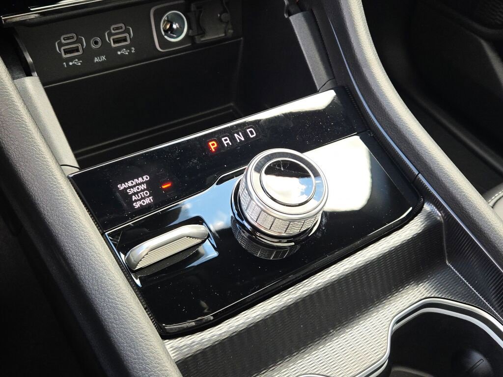 New 2025 Jeep Grand Cherokee Limited w/ MOPAR Finishing Package image 28