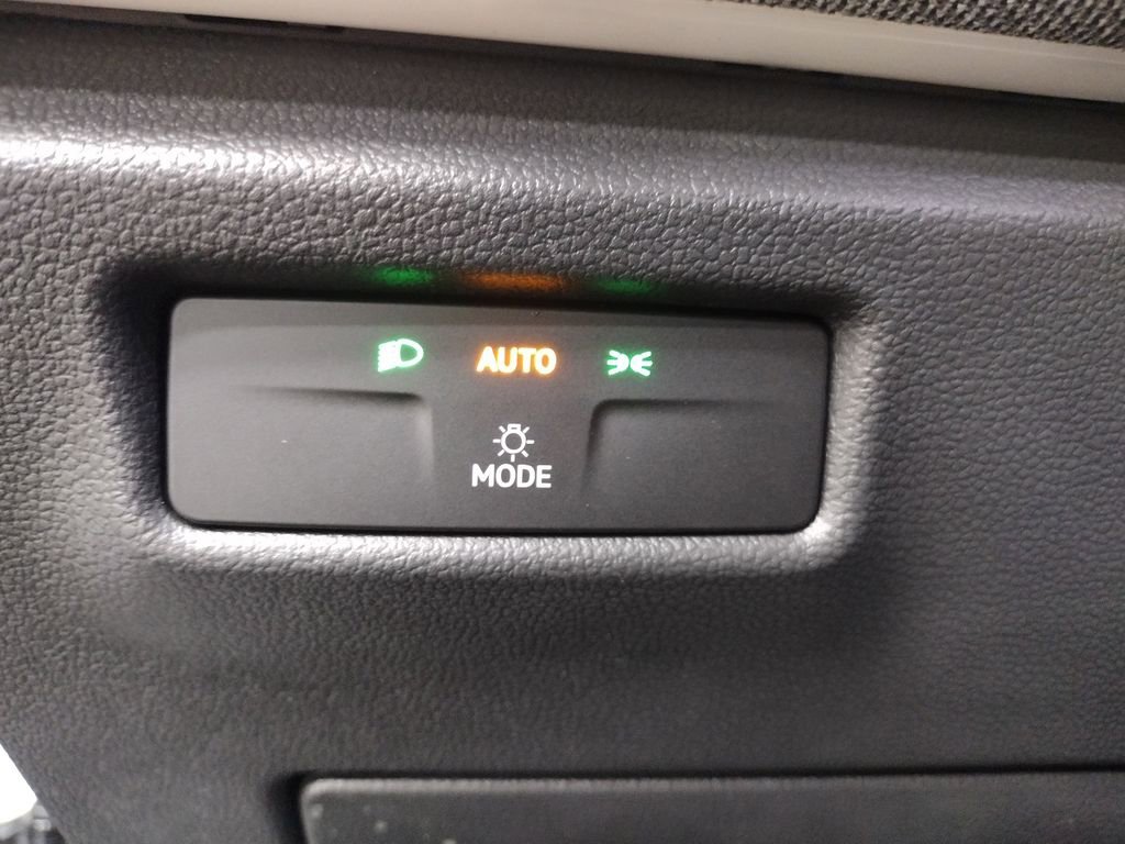 New 2025 Volkswagen Tiguan S image 22