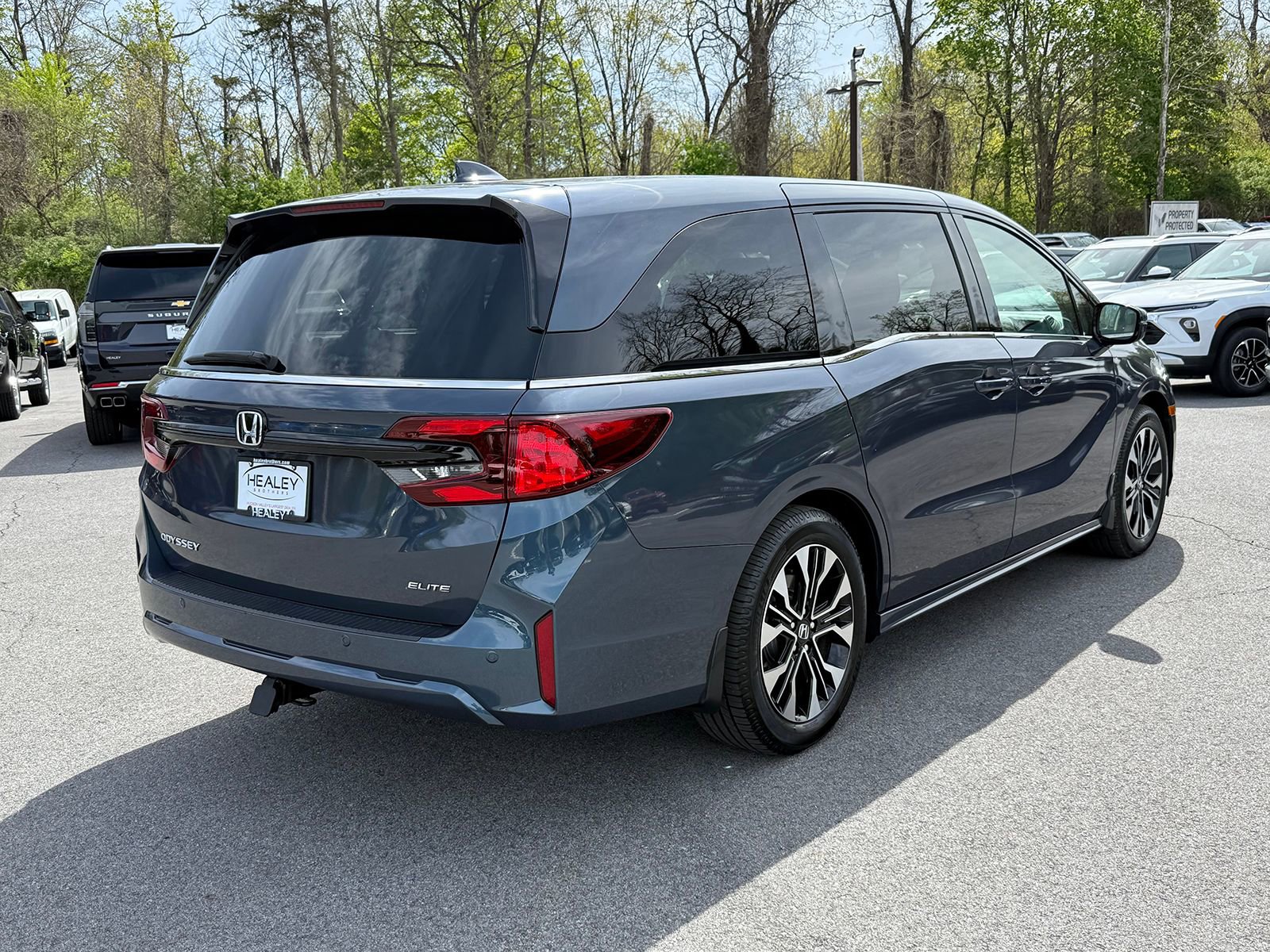 Used 2025 Honda Odyssey Elite image 6