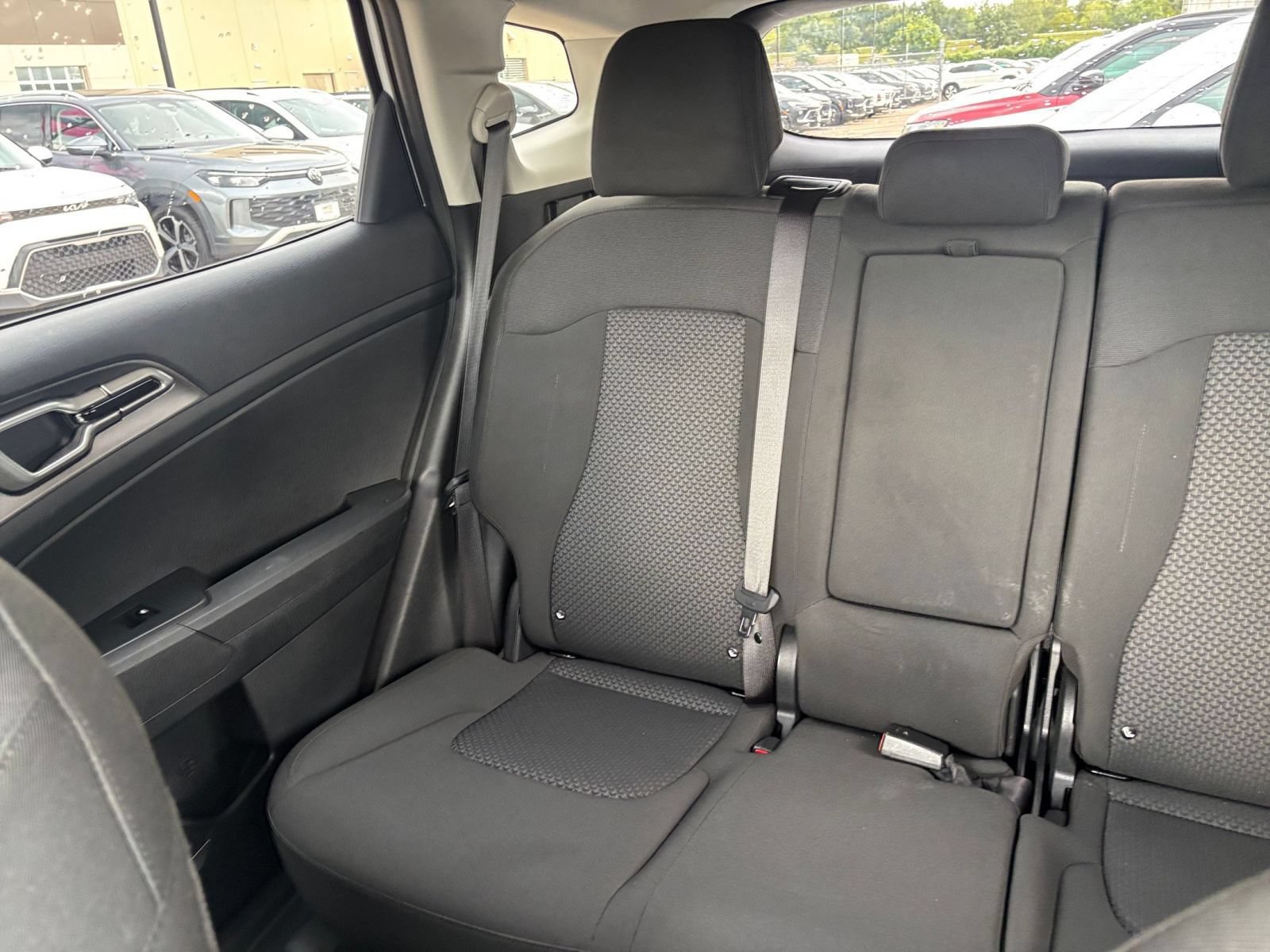 Used 2026 Kia Sportage LX FWD image 38