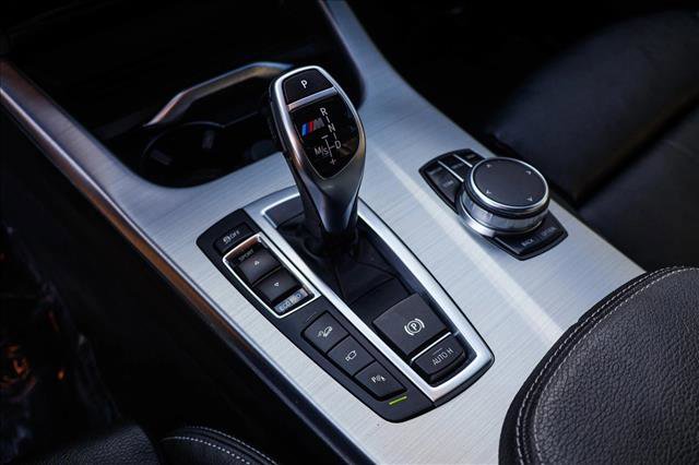 Used 2017 BMW X4 M40i image 21