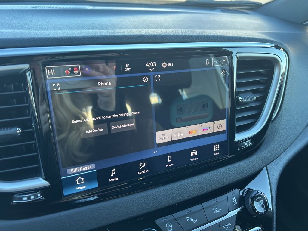 New 2026 Chrysler Voyager LX FWD image 28