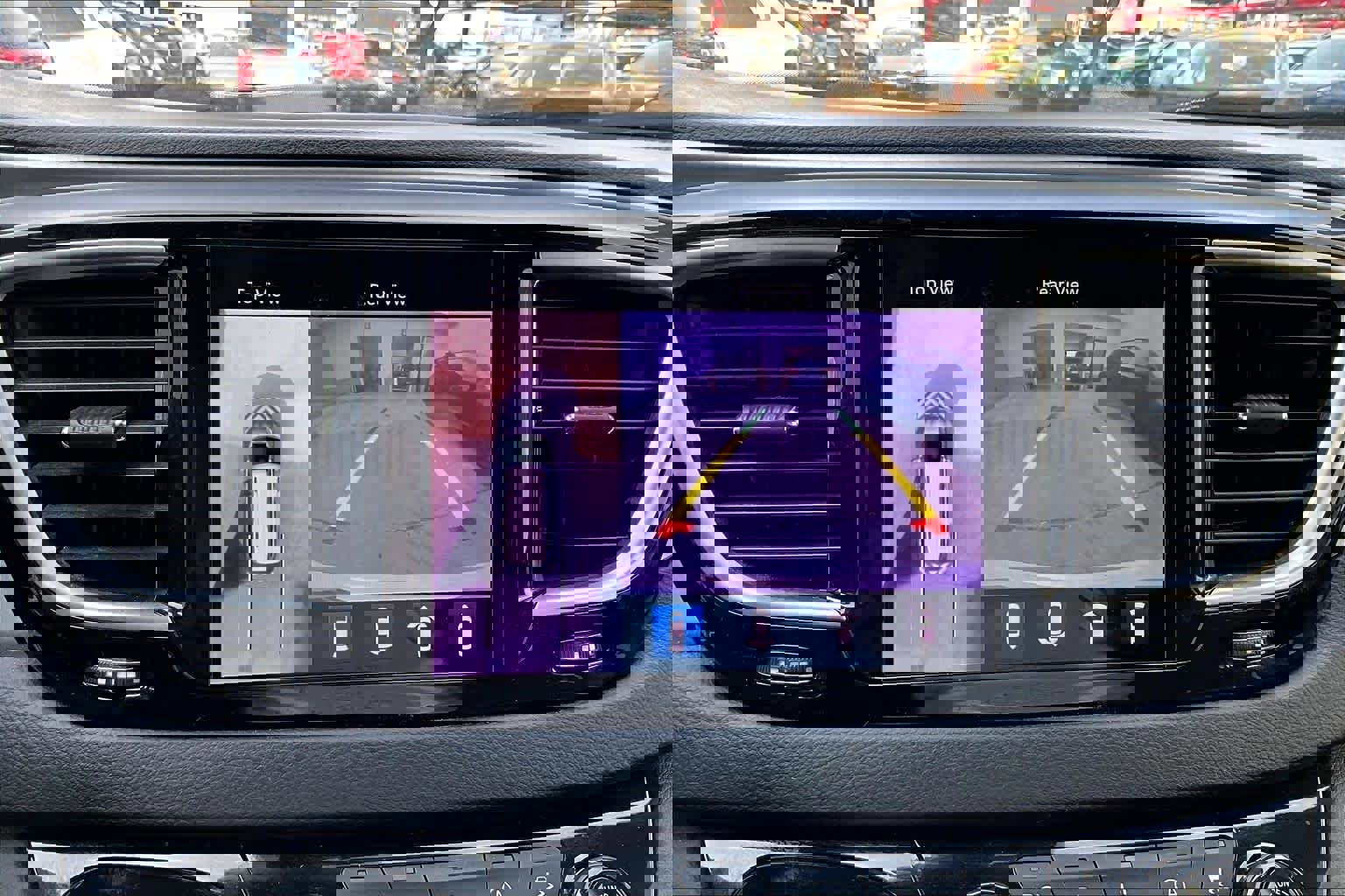 Used 2018 Chrysler Pacifica Touring-L Plus w/ Advanced Safetytec Group image 27