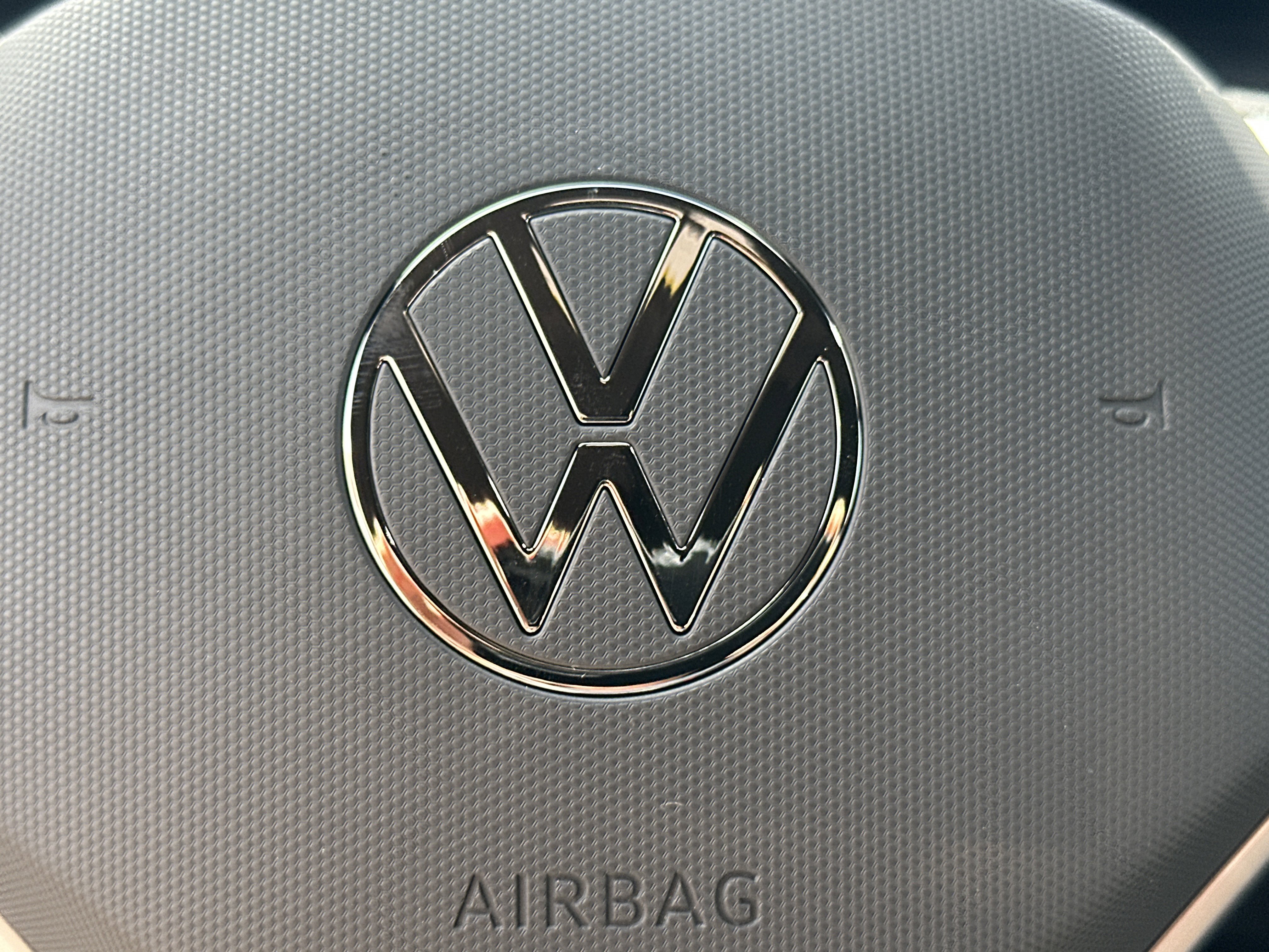 New 2026 Volkswagen Atlas Cross Sport SE image 22