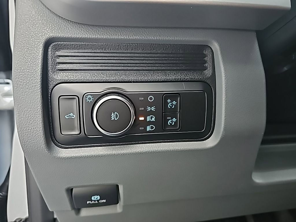 New 2026 Ford F250 XL image 22