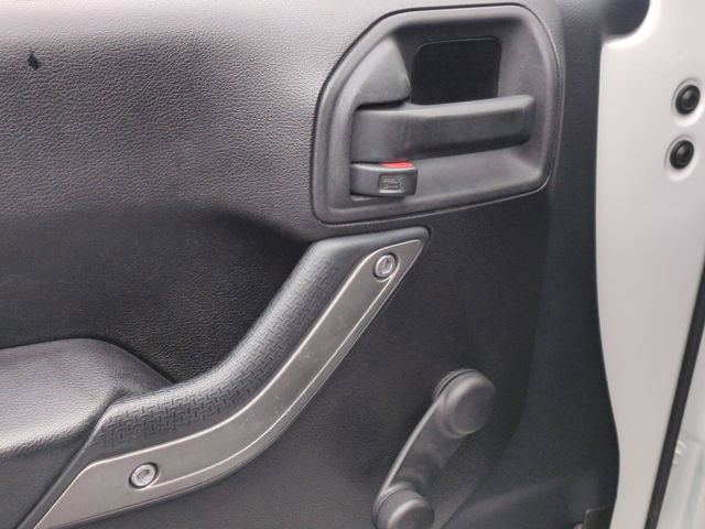 Used 2015 Jeep Wrangler Sport image 13