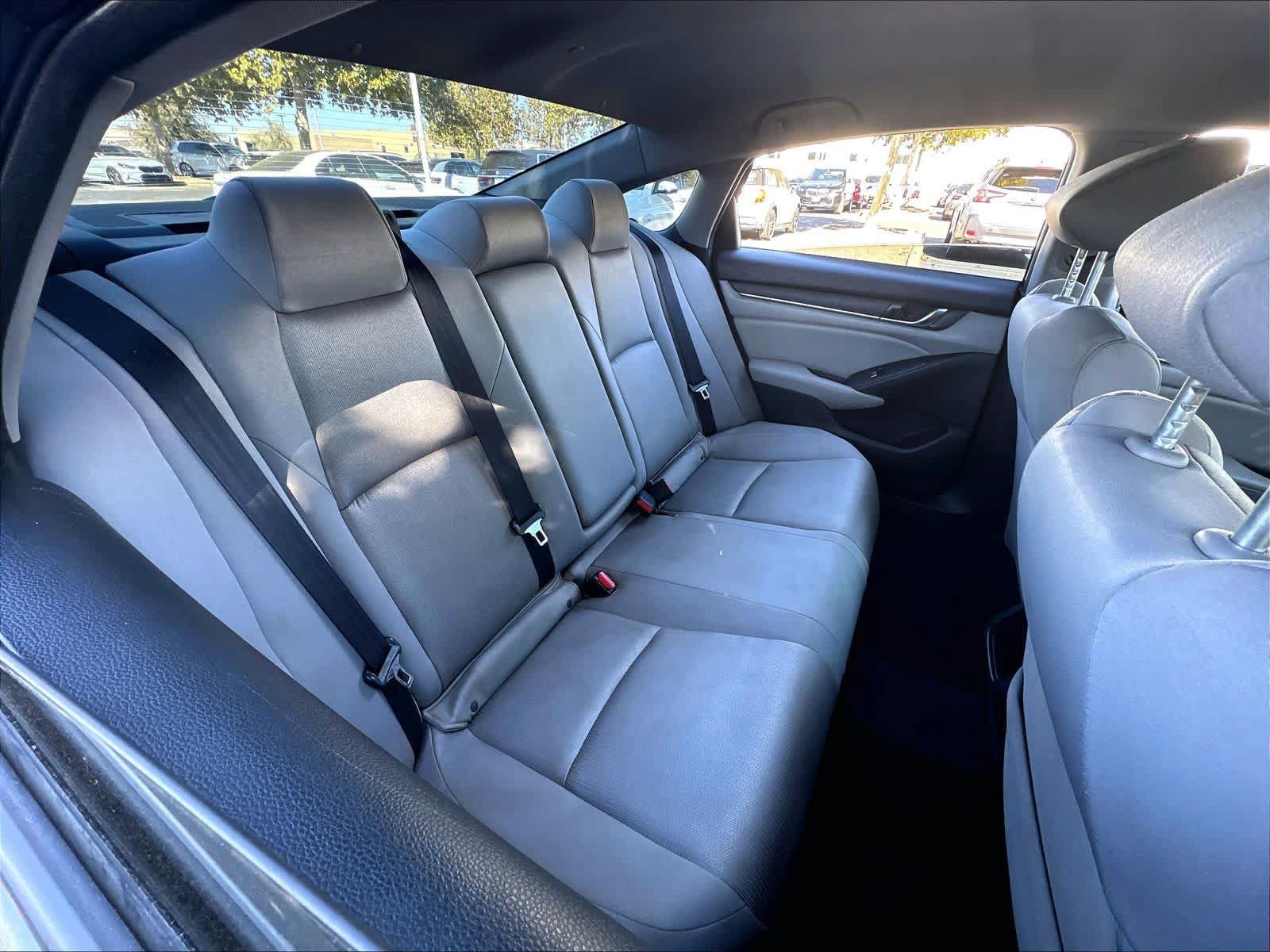 Used 2018 Honda Accord LX image 26