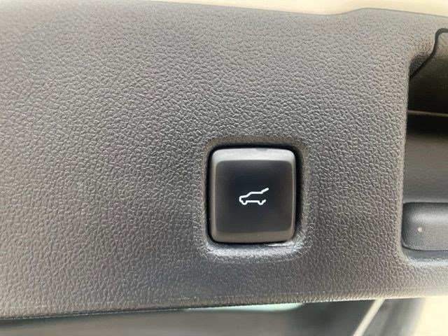 Used 2021 Ford Escape SEL w/ Technology Package FWD image 23