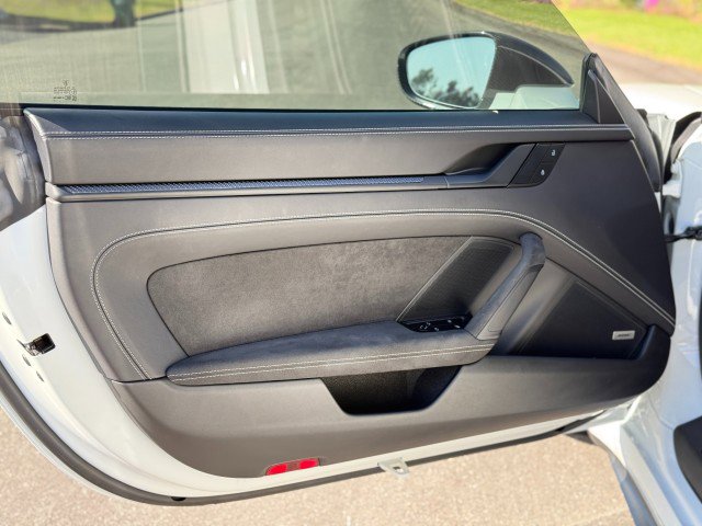 Used 2022 Porsche 911 GT3 image 16