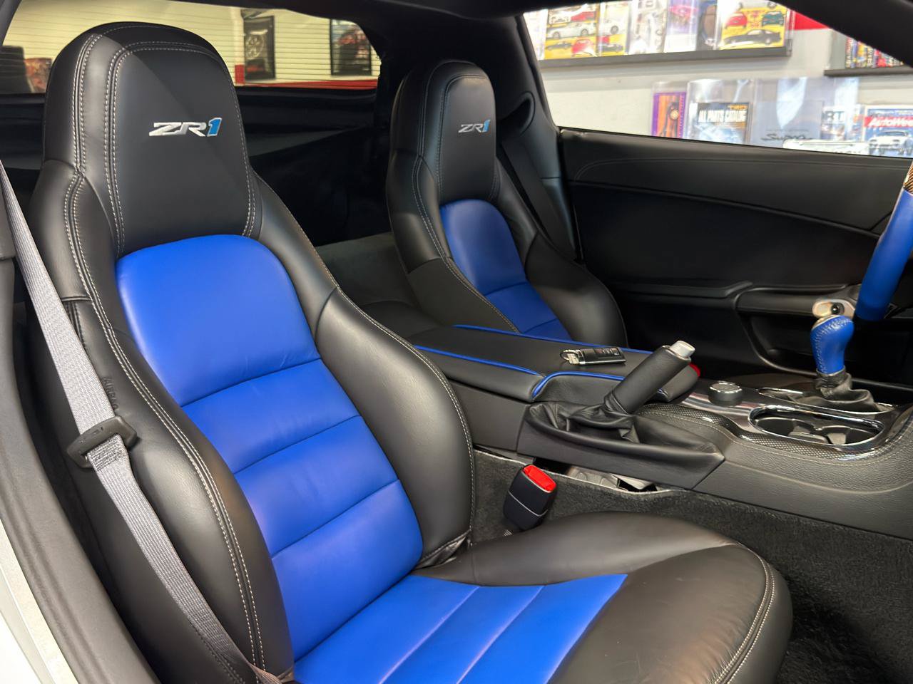 Used 2011 Chevrolet Corvette ZR1 w/ Preferred Equipment Group RWD image 29
