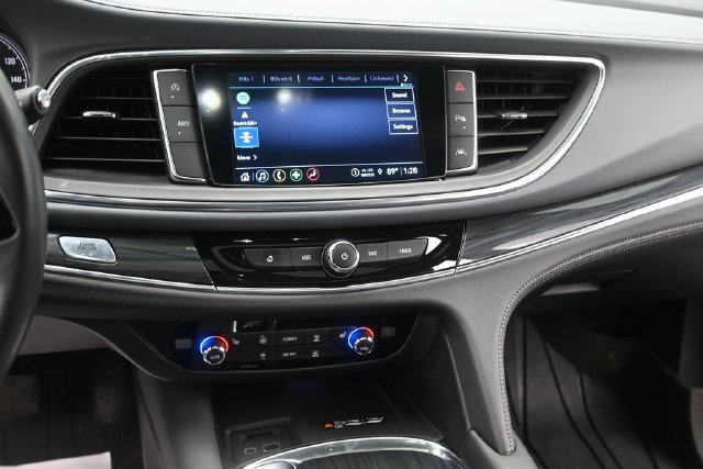 Used 2023 Buick Enclave Essence w/ Experience Buick Package AWD/4WD image 25
