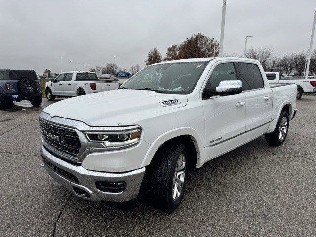 Used 2024 RAM 1500 Limited w/ Trailer Tow Group image 3