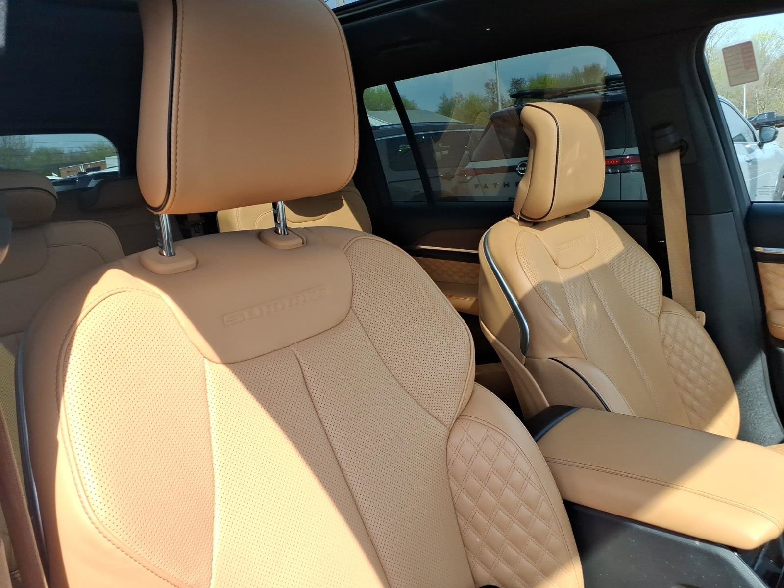 Certified 2024 Jeep Grand Cherokee L Summit AWD/4WD image 26