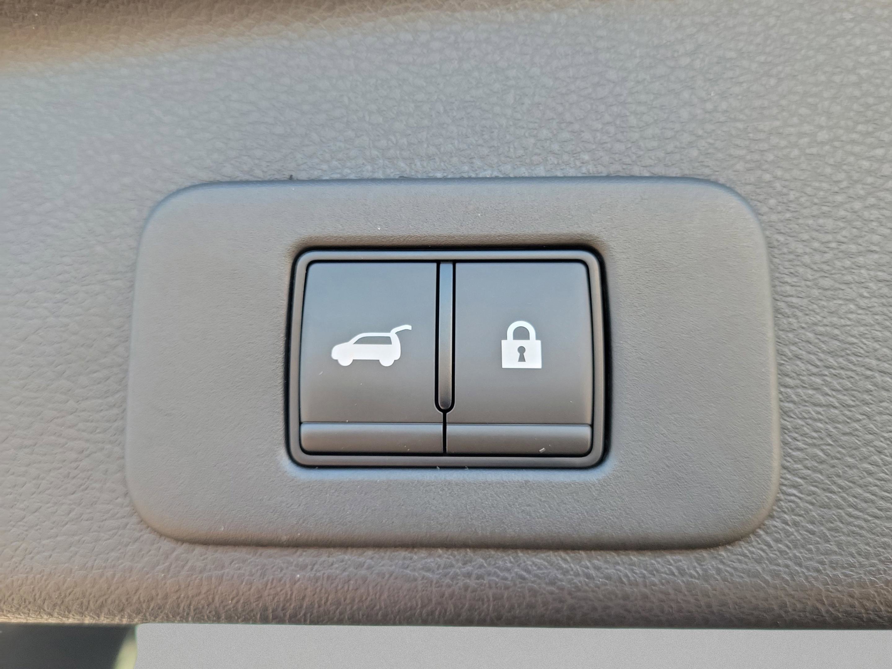 Certified 2025 Nissan Murano Platinum w/ Cargo Package image 36