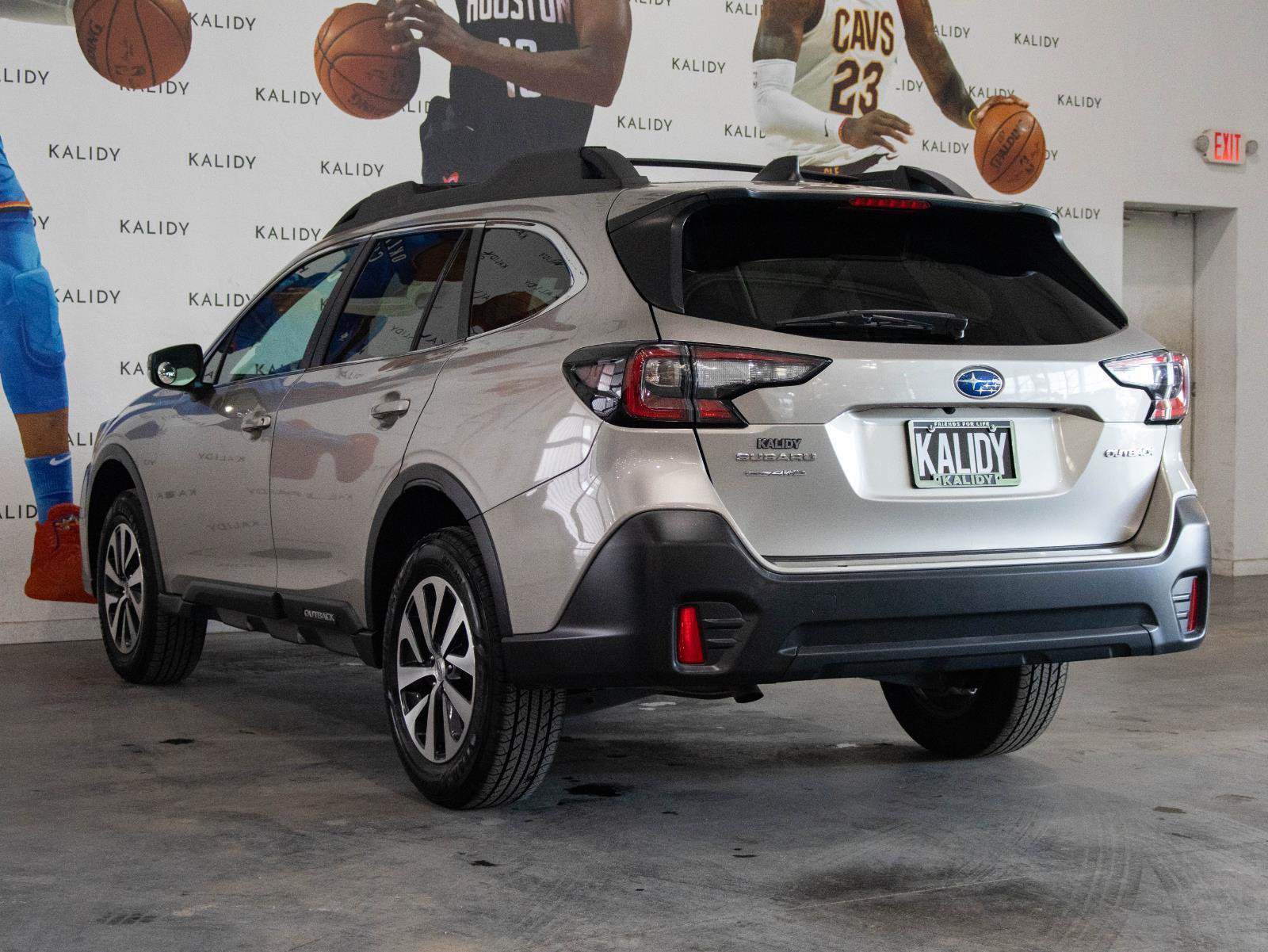 Used 2020 Subaru Outback Premium image 21