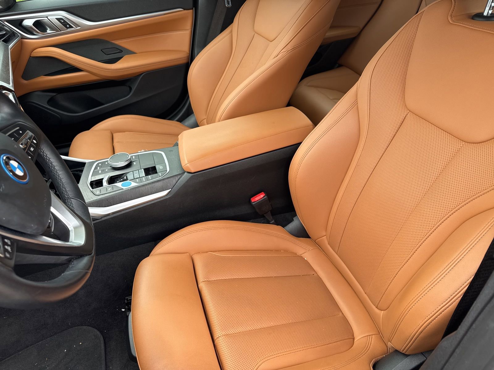 Used 2023 BMW i4 eDrive35 RWD image 15