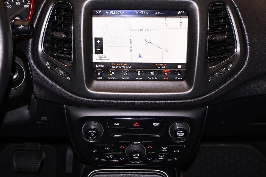 Used 2018 Jeep Compass Trailhawk w/ Navigation Group image 23