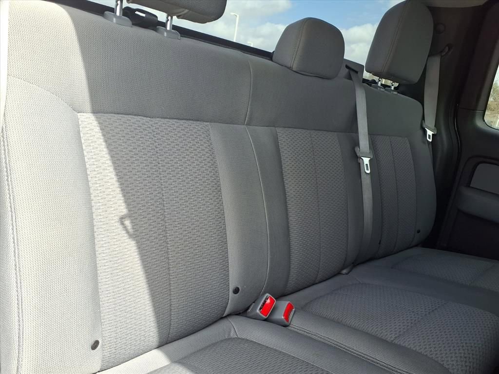 Used 2013 Ford F150 XLT w/ Mid Equipment Group image 24